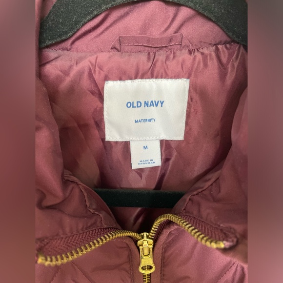 Old Navy MATERNITY Vest - Size M - Picture 4 of 8